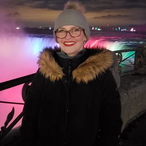 Meet your Posher, Yana